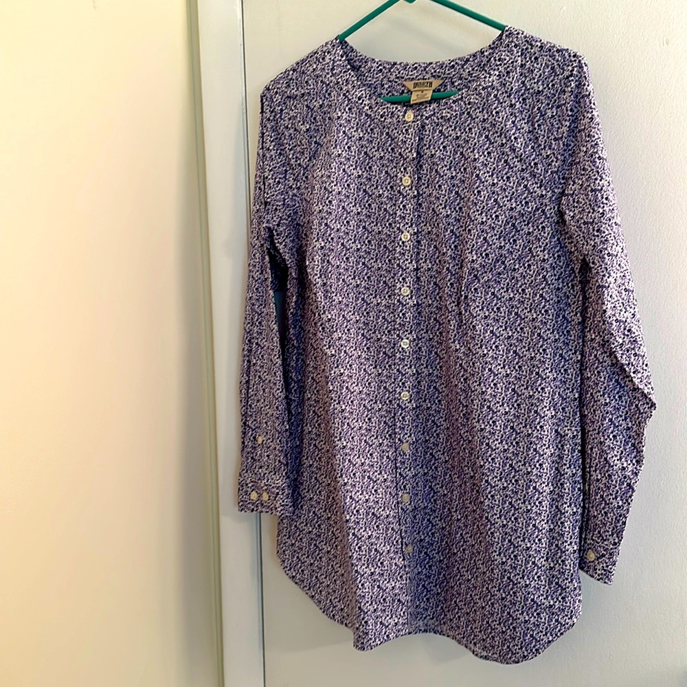 Long sleeve, purple, button down tunic with deep side pockets.